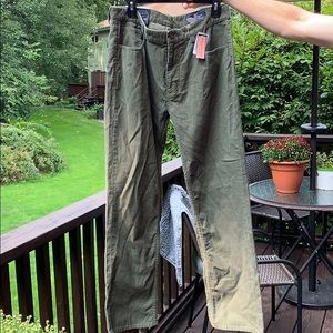 NWT Corduroy Vineyard Vine Pants